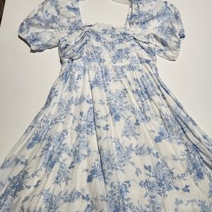 Sweet Wanderer Blue Floral Maternity Dress